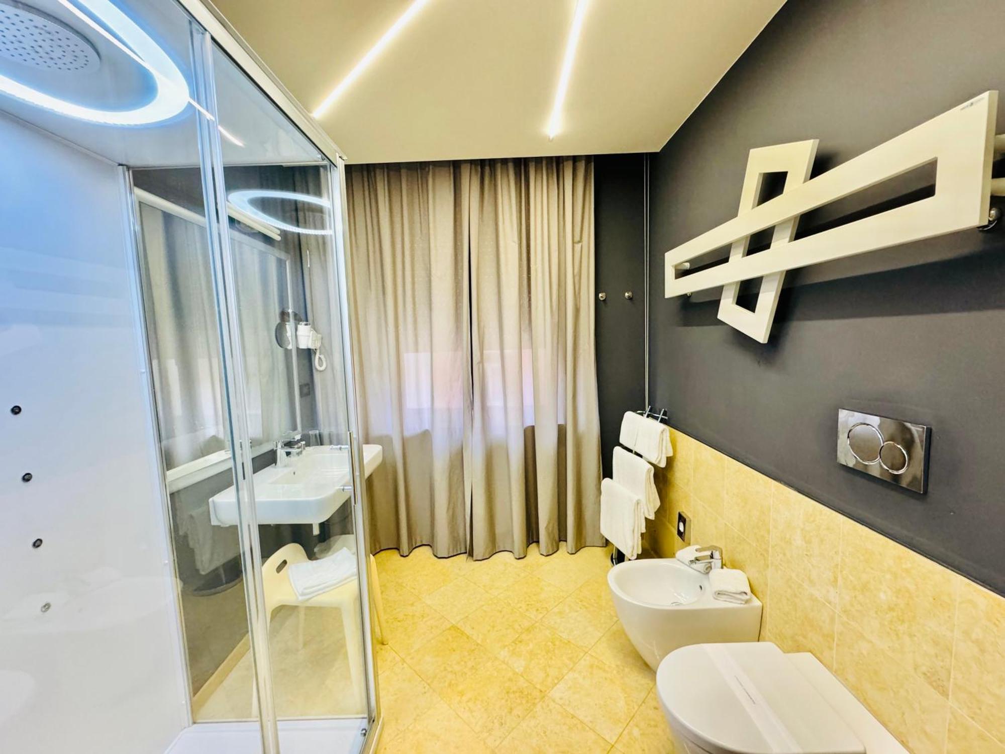 Hotel Pex Mantova Eksteriør bilde