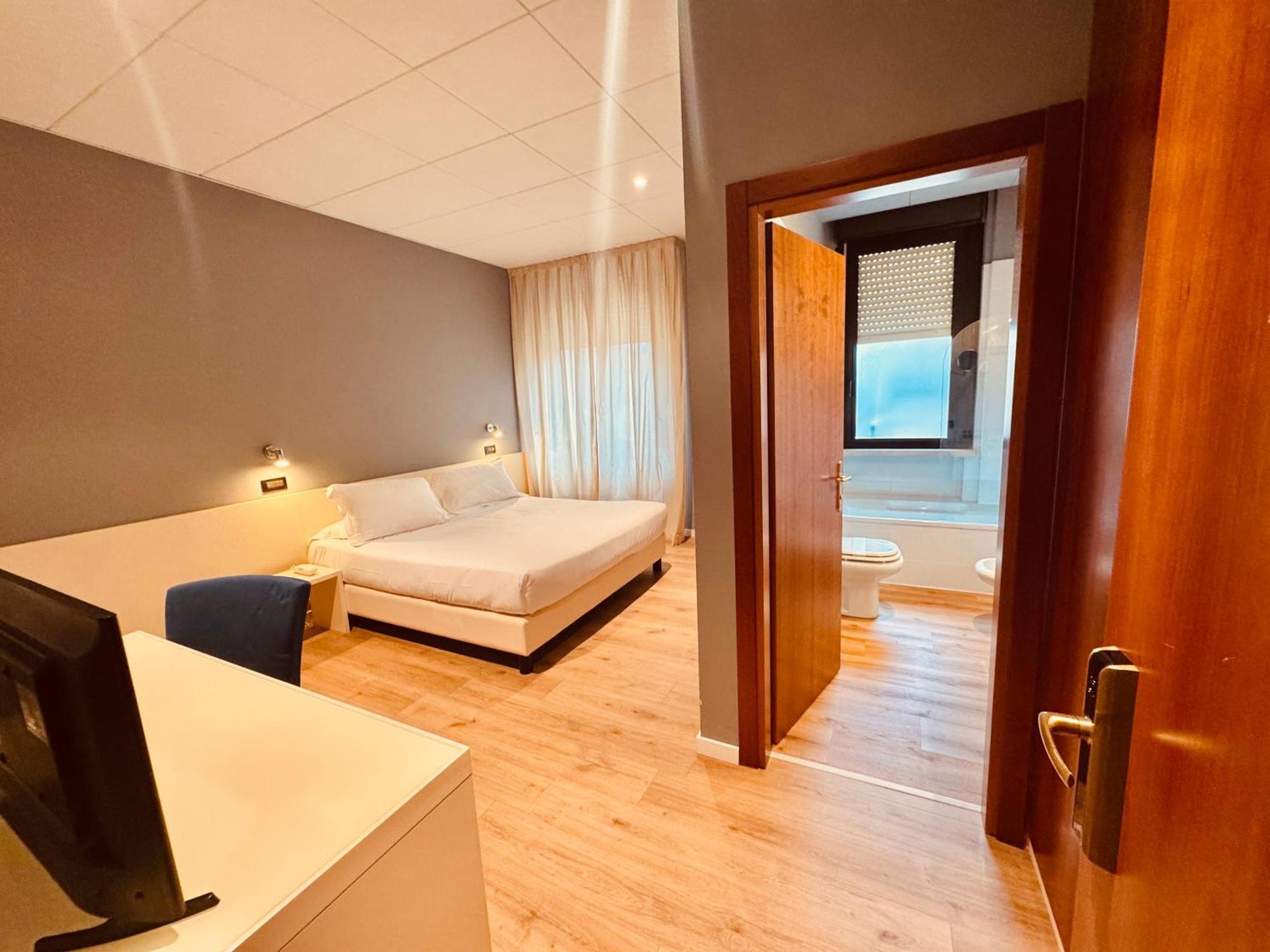 Hotel Pex Mantova Eksteriør bilde